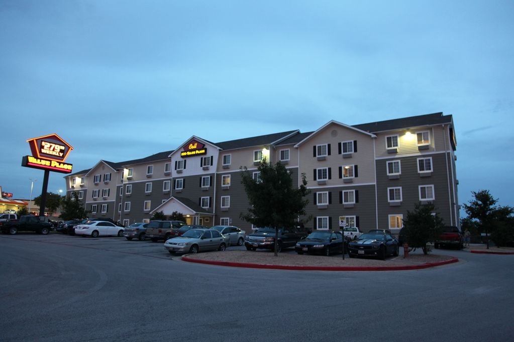 Woodspring Suites Austin North I-35 Exterior photo