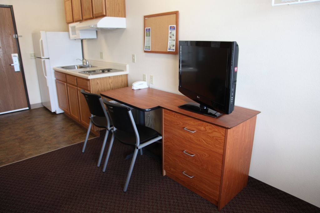 Woodspring Suites Austin North I-35 Room photo